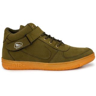 woakers olive green sneakers.